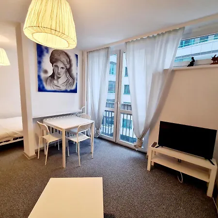 Topfloor Greeceflat A Cosy Flat In The City Center Варшава