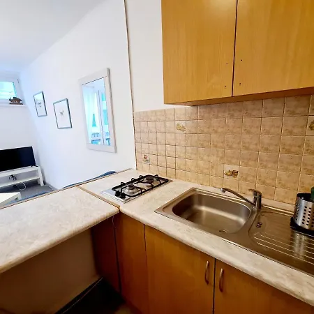 Topfloor Greeceflat A Cosy Flat In The City Center Апартаменты Варшава